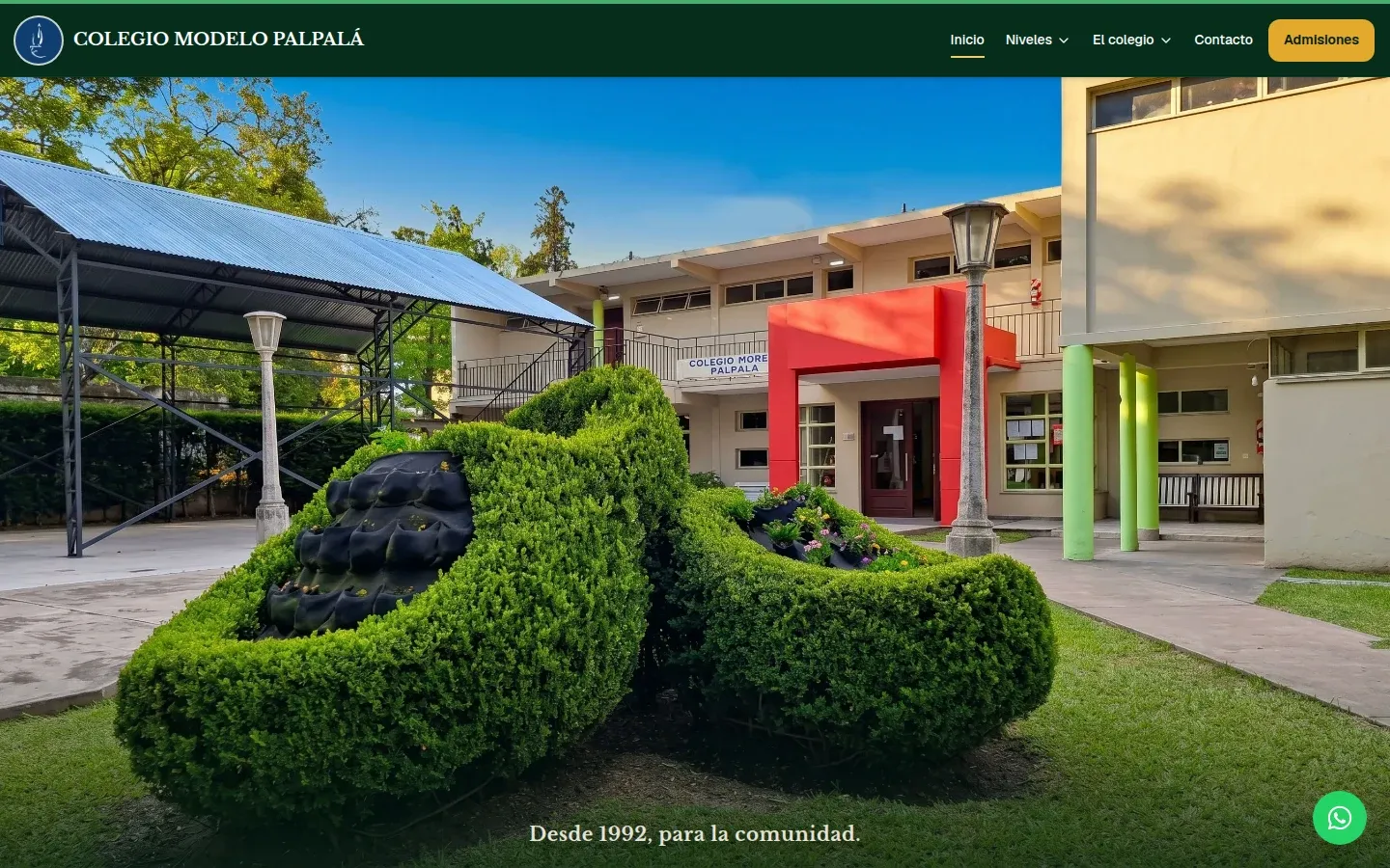 Página de inicio del Colegio Modelo Palpalá, con la fachada del colegio y su navegación institucional.